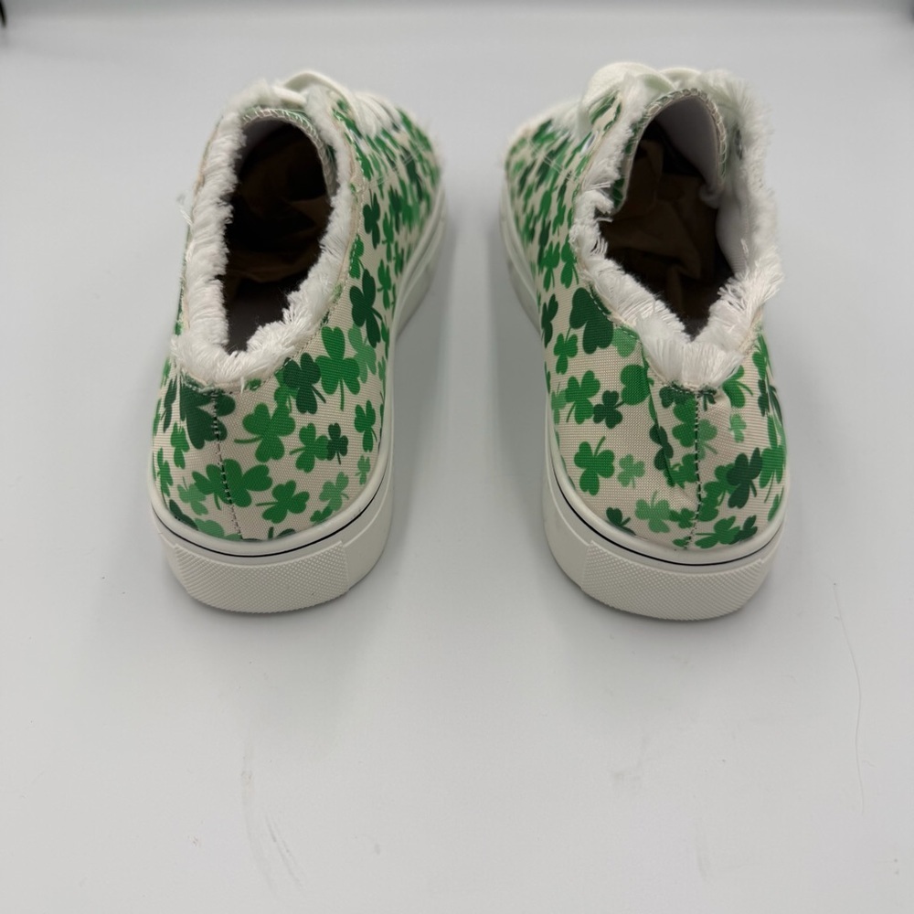 St Patrick’s Day Green White Shamrock Festive Spring NWOB Boho Tennis Sneaker 40 - Picture 3 of 7